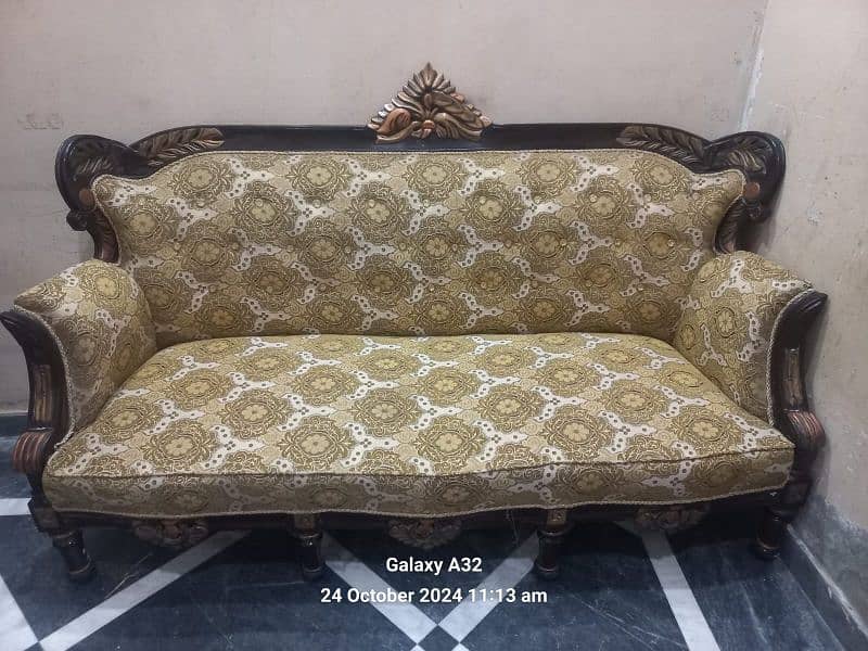 Sofa Set For Sale In Good Condition 2