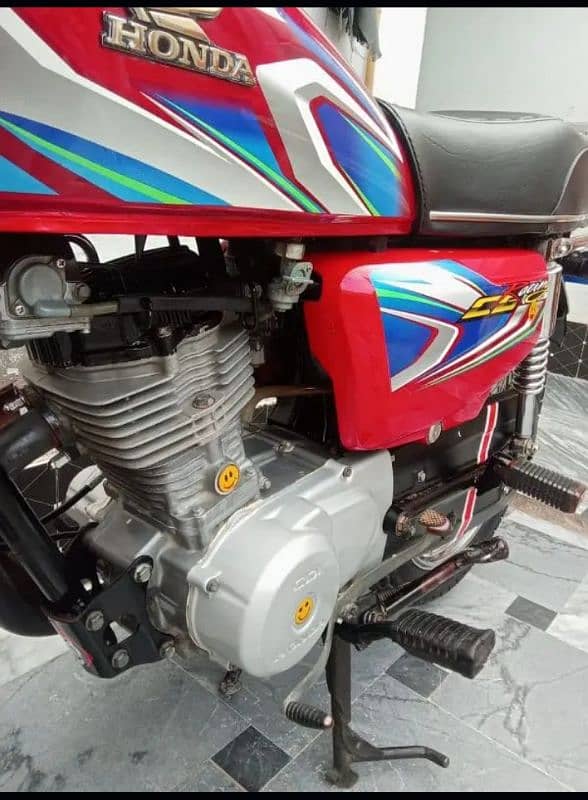 Honda 125 condition 10 by 10 5