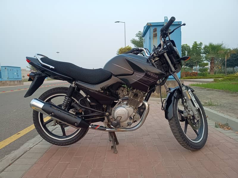 Yamaha YBR 125 1