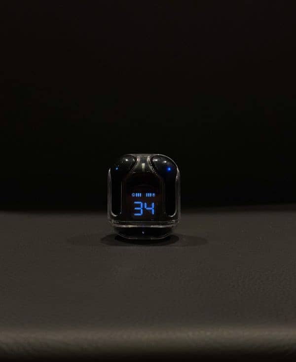 Air 31 digital display earbuds 2