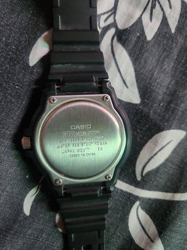 Casio MRW-200H 9/10 condition 2