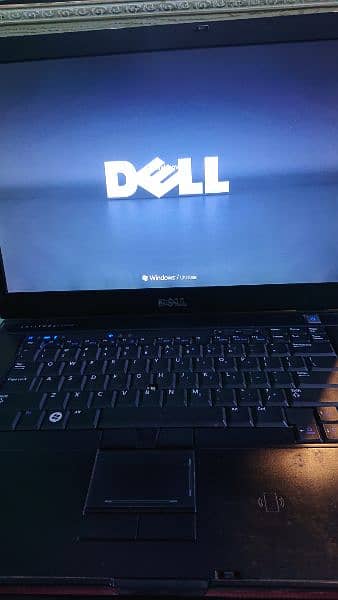 Dell E6500 laptop 0