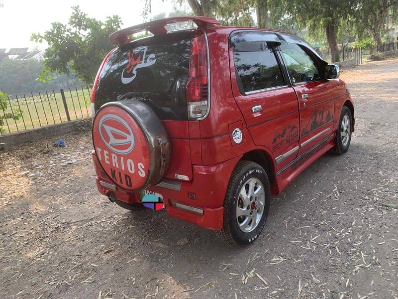 Daihatsu Terios Kid 2006 total genuine paint home use 4