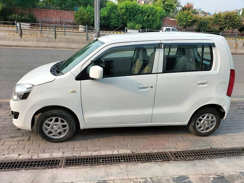 Suzuki Wagon R 2019 1