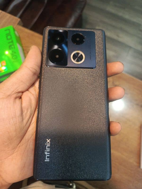 infinix hot 40 pro 2