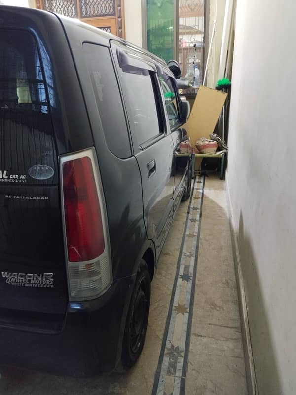 Suzuki Wagon R 2010 5