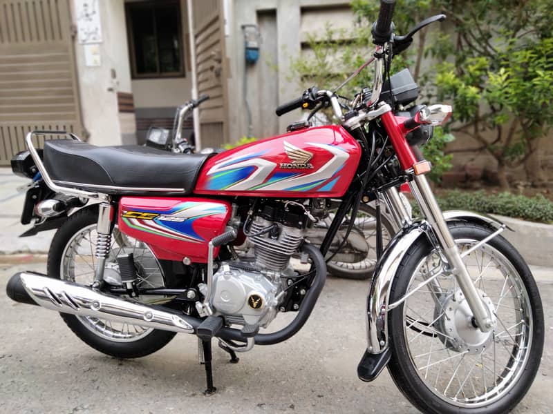 Honda 125 Brand New condition 1