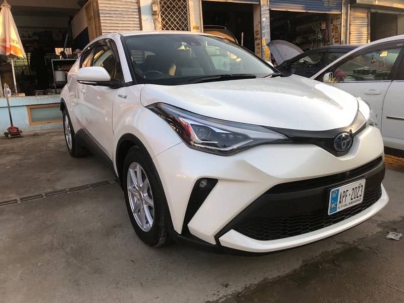 Toyota C-HR 2021 1