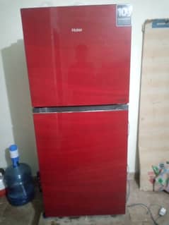 Haier glass freezers bahut acchi condition Mein Hai chalne mein bouth