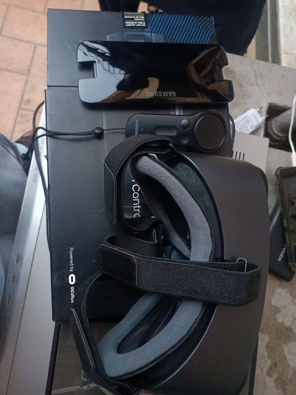 gear VR Samsung brand new just box open 1