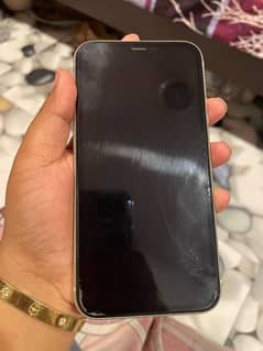 Iphone 11 All okayy Factory unlock