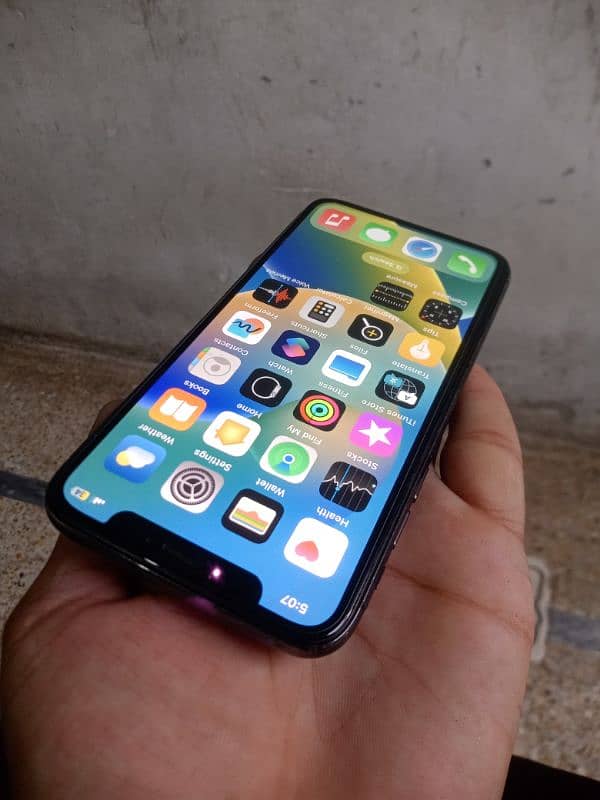 iPhone x 256 GB PTA face ID to tune okay urgent sale 10