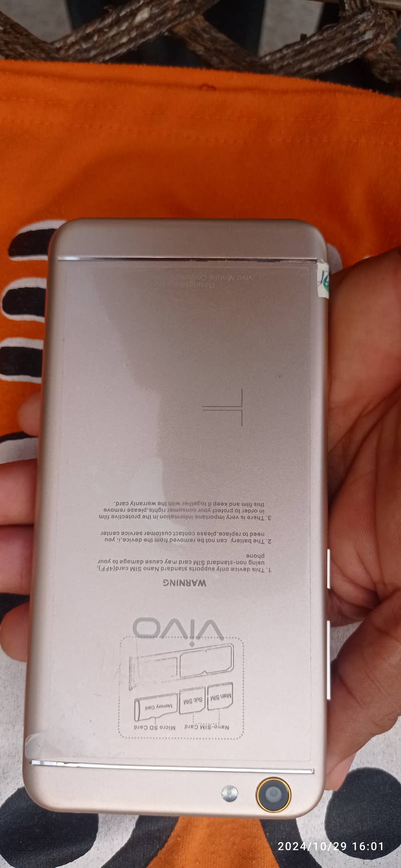 Vivo y66--4 GB RAM--64 GB-- 10/10 condition 5