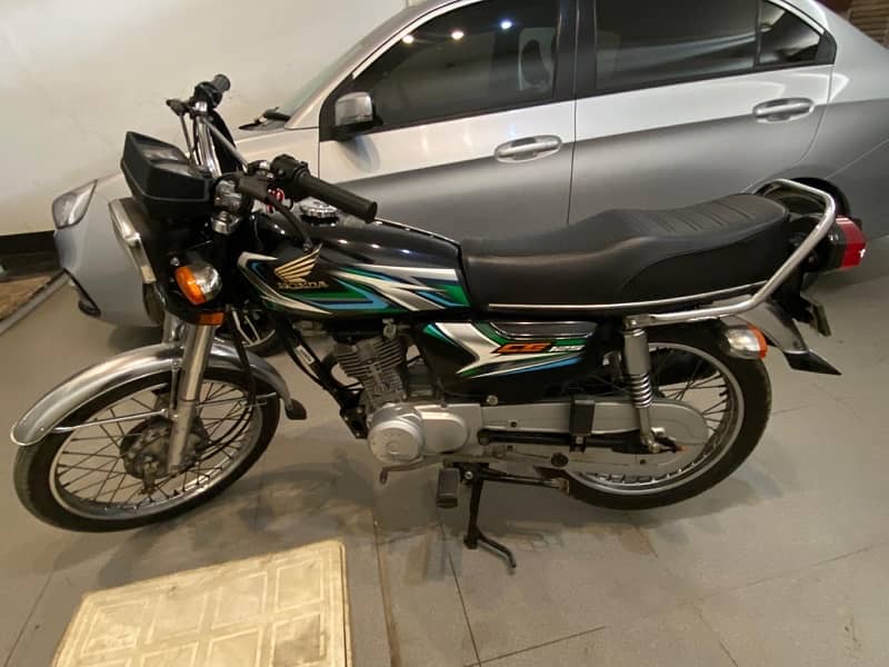 Honda 125 (2023) 1