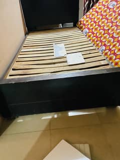 single bed 0