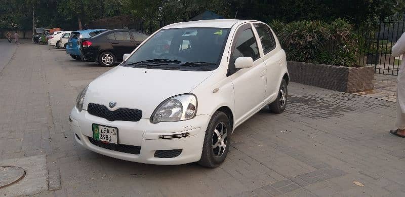 Toyota Vitz 2003 1