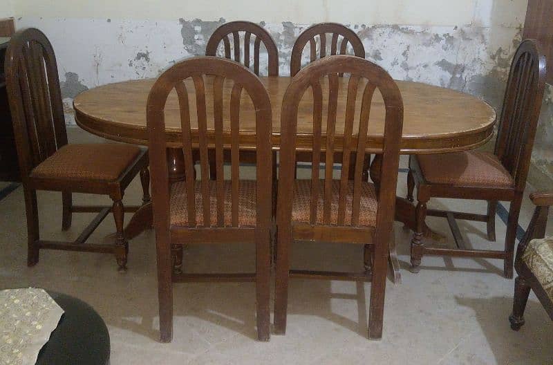 Dining table and chairs 7