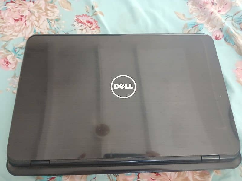 Dell laptop 0