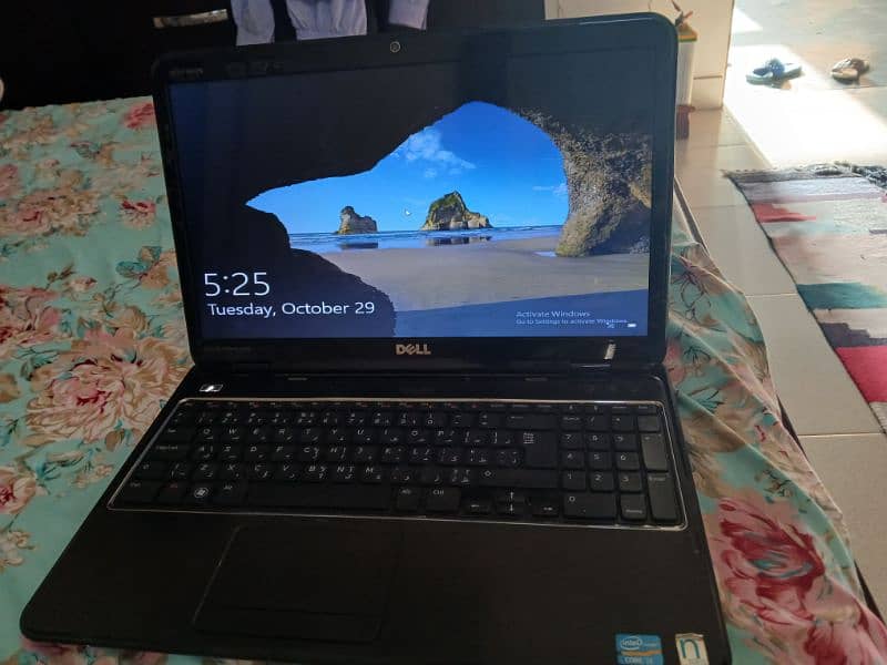 Dell laptop 3