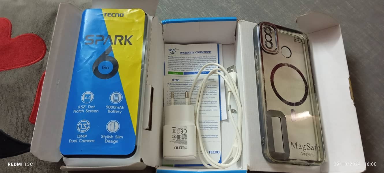 Tecno spark 6 go 0