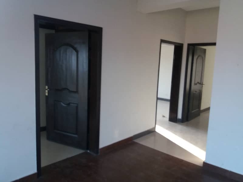 10 Marla 3 Bed Flat For Sale In Askari 14 Rawalpindi 3