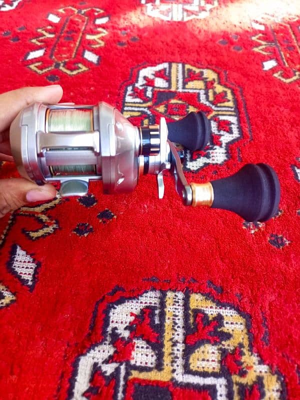 Bait casting reel 4