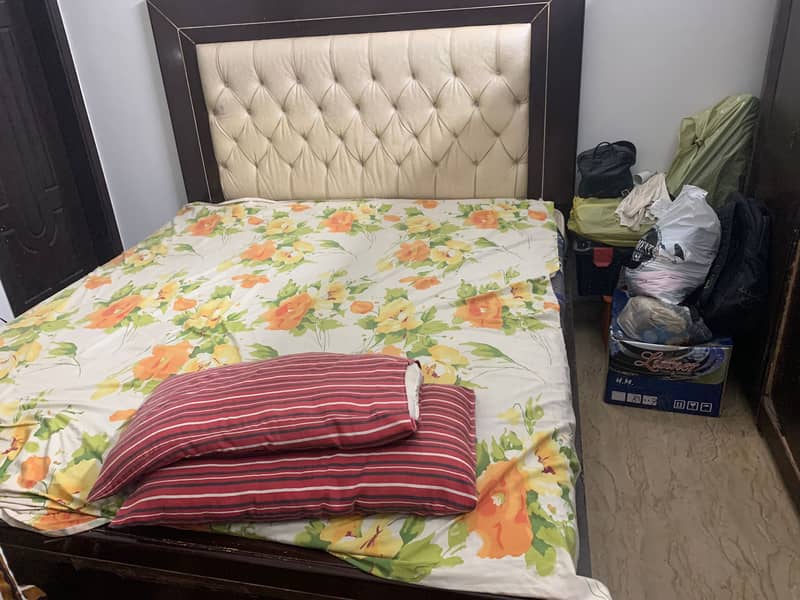 Double Bed , Dressing  , Almari 1