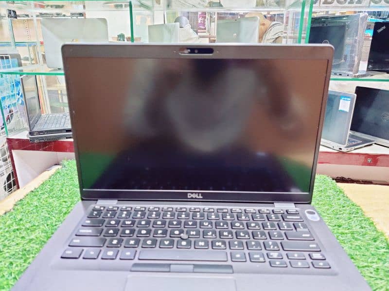 Dell Latitude 5401 Core i7 9th Gen 16 GB RAM 256 GB SSD NVIDIA2GB Card 4