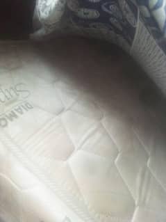 Spring diamond queen size mattress 0