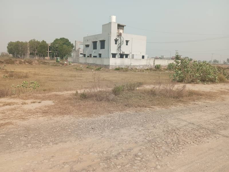 Kanal Plot Khyaban Amin Society Near Ring Road Lahore 0