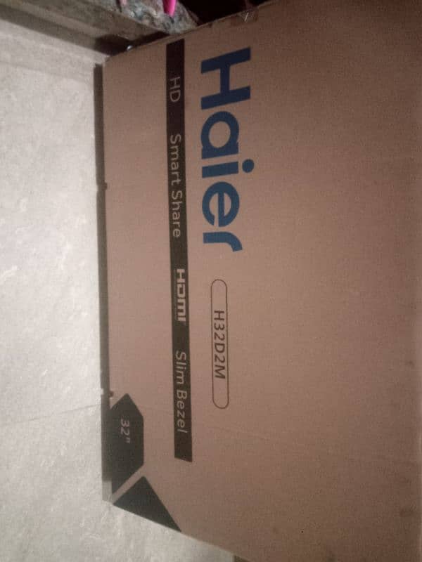 Haier Smart Share 32" Led  in warranty 1