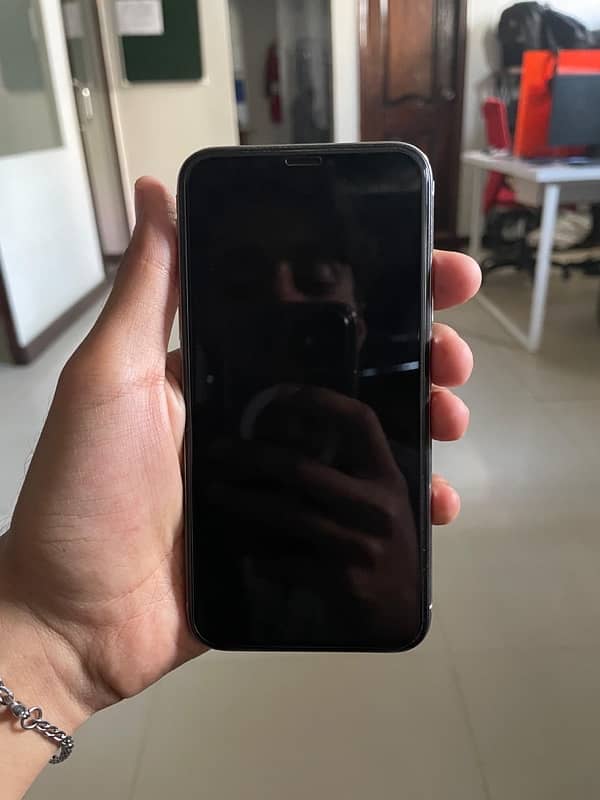 Iphone X 64Gb PTA Approved 3