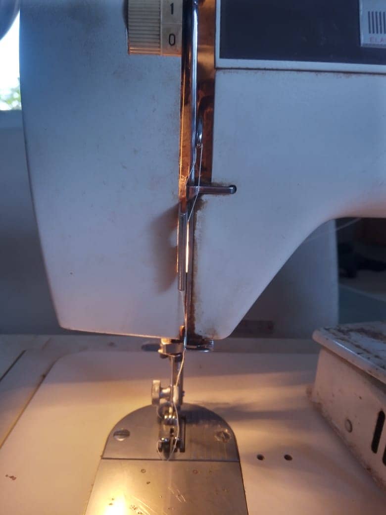 BROTHER SEWING MACHINE 2