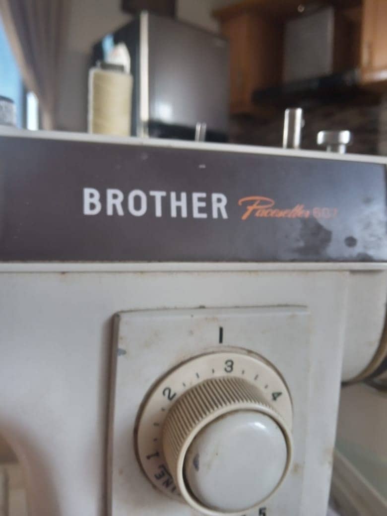 BROTHER SEWING MACHINE 4