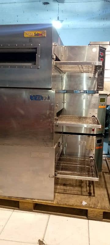 pizza oven conveyor middle by marshall// gasro// jk// dough mixer 2