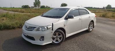 Toyota Corolla Altis 2013