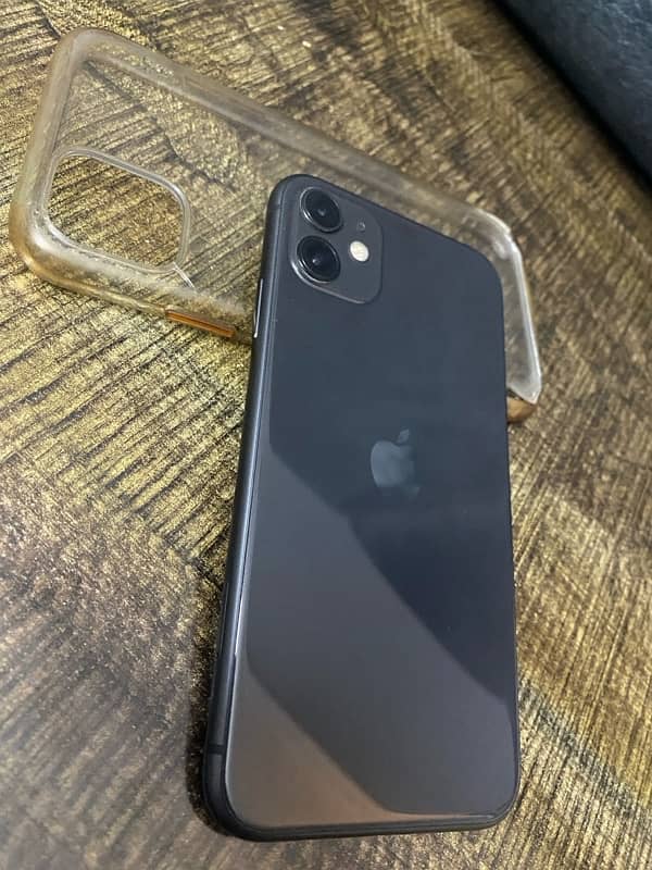 IPhone 11 128GB PTA Approved 4