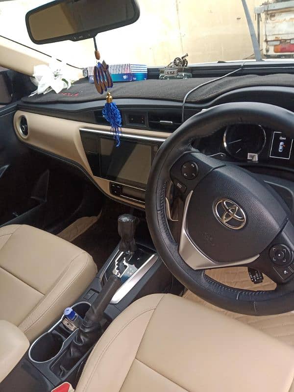 Toyota Corolla Grande X 1.8  BEIGE INTERIOR 2021 2