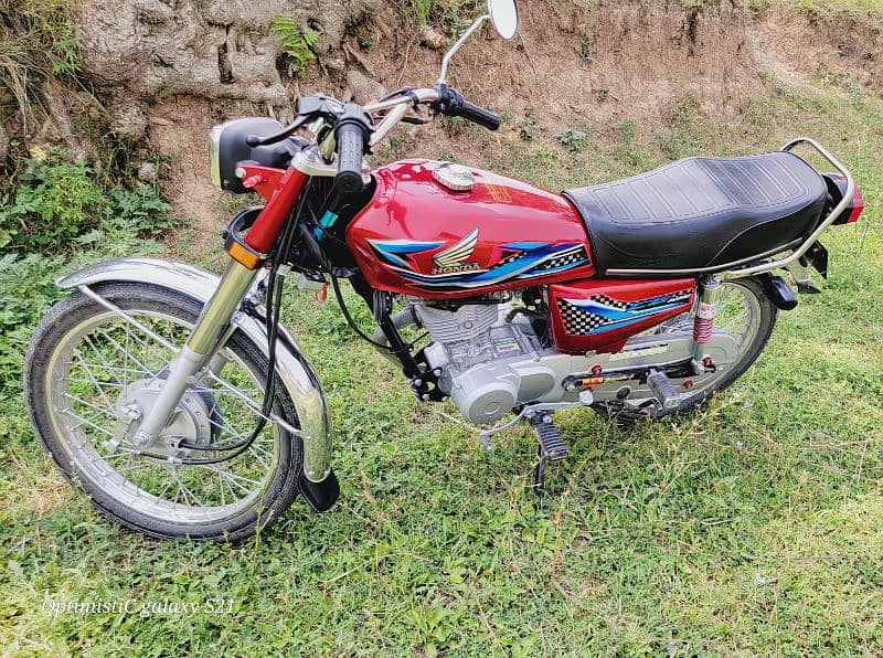 Honda CG125 2023 in pristine condition 1