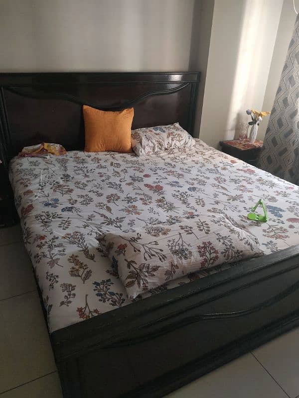 Pure Wood King Bed & Wardrobe Urgent Sale 1