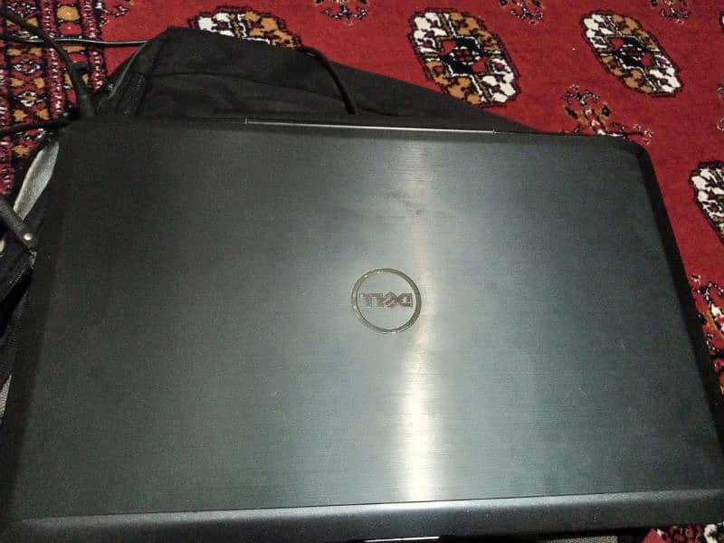 Laptop Dell latitude E5530 2