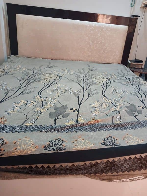 modern bed queen size 6×6.5 3