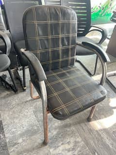 Chairs / office chairs / computer chairs / executive chairs