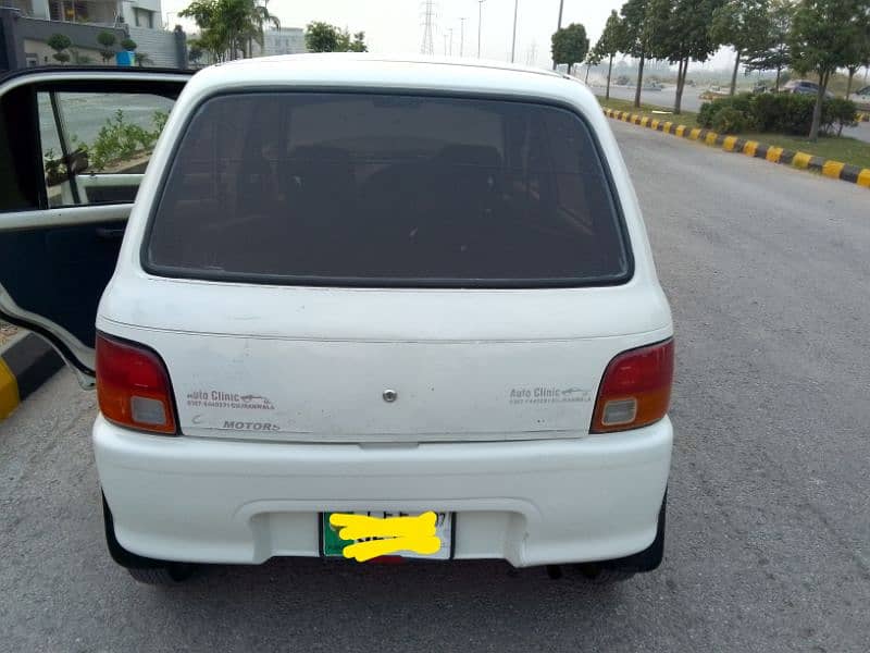 Daihatsu Cuore 2007 3