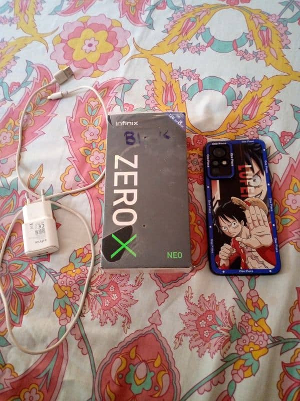 Infinix zero x neo 8+3 GB 128 GB 3