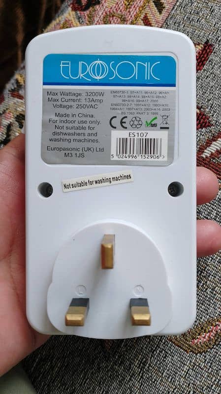 24 Hour Mechanical Mains Plug In Timer Switch Time Clock Socket UK. 1