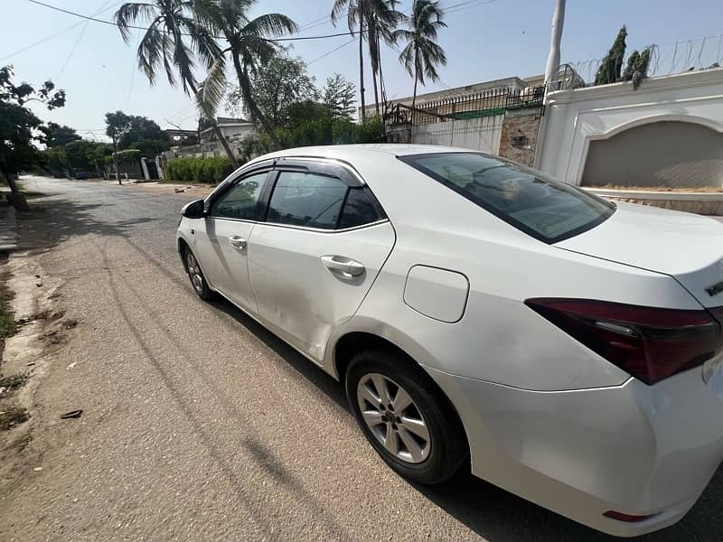 Toyota Corolla Altis 2015 12