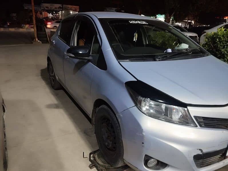 Toyota Vitz 2012 2