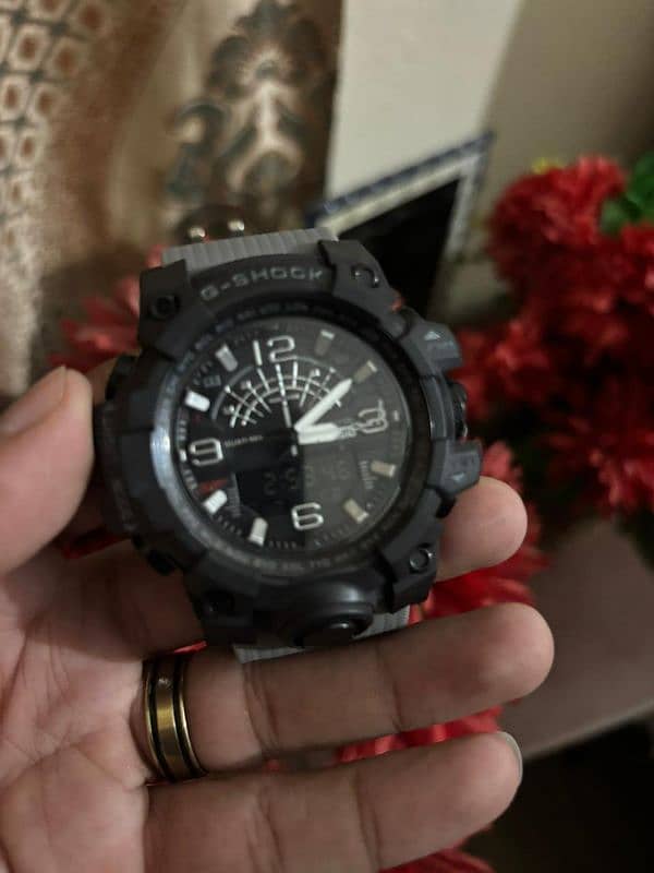 G-Shock watch for sale very reasonable price  red  black Blue color 13