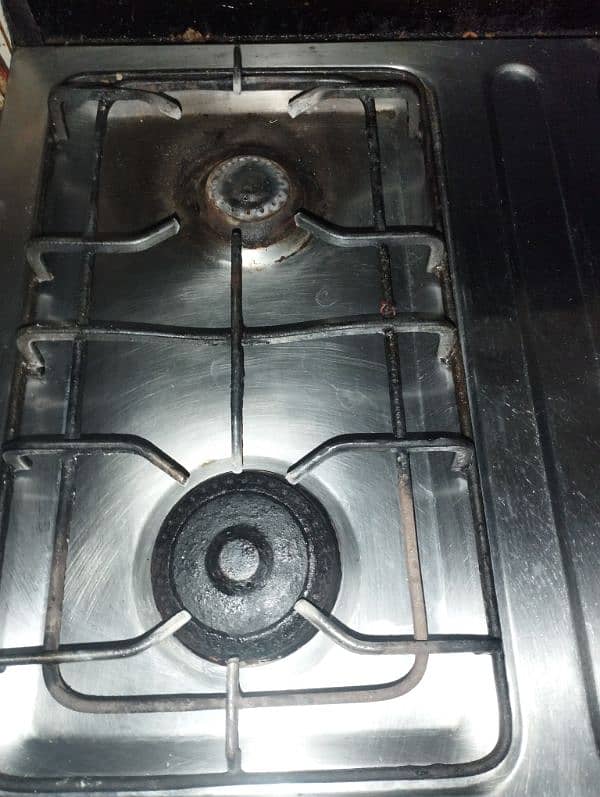 oven in good condition 0